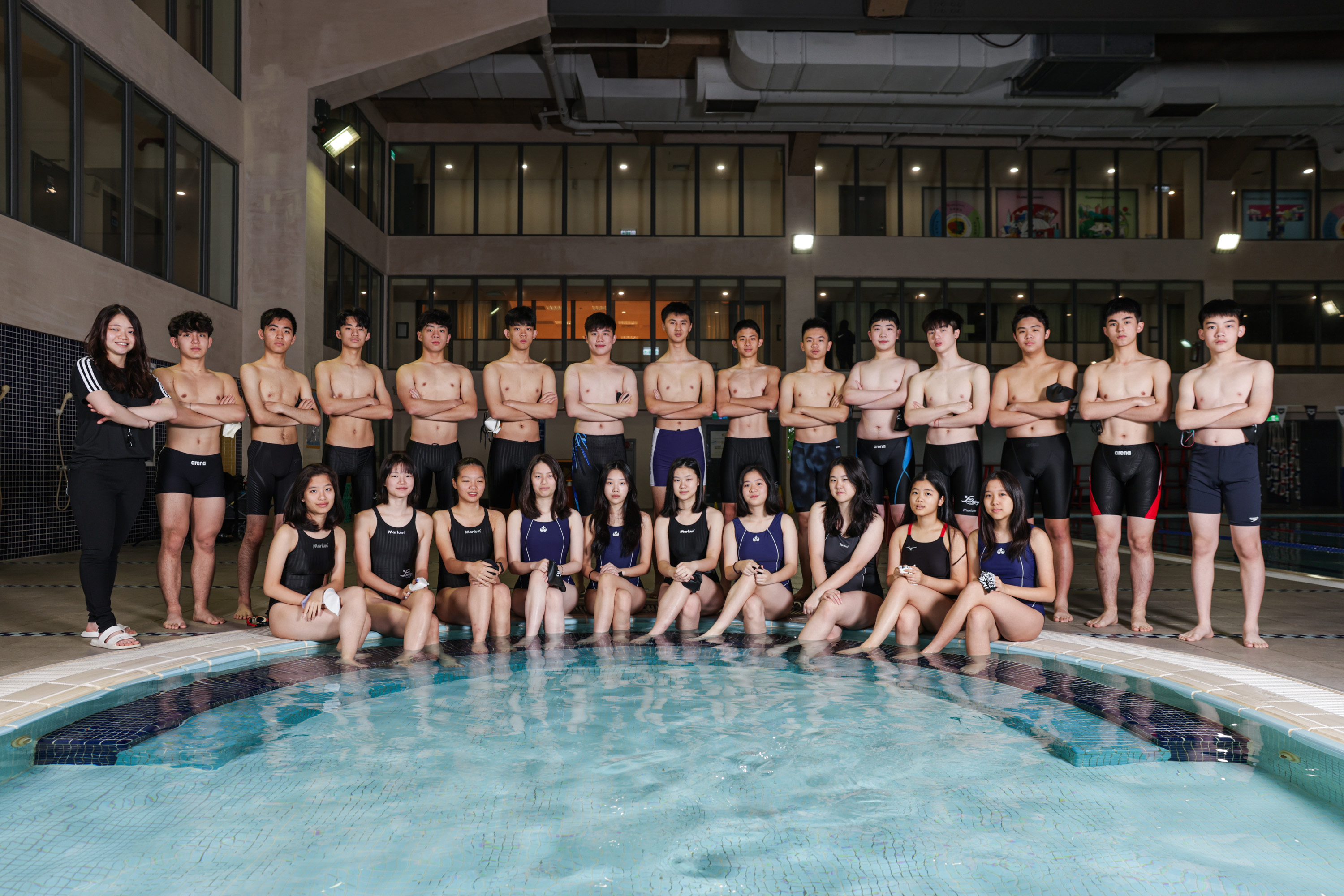 中學游泳隊